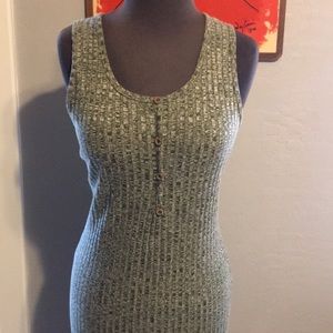 Gorgeous form fitting green dress